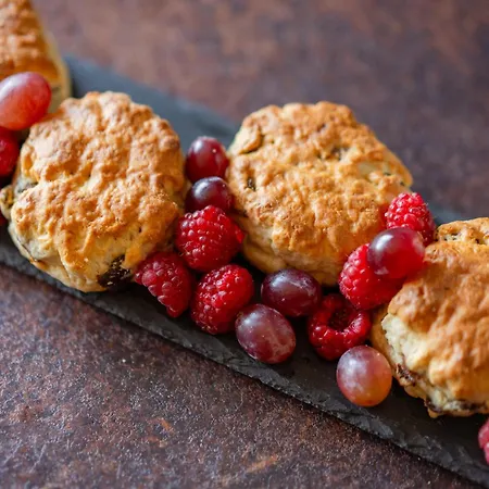 Lime House By Horizon 레드카